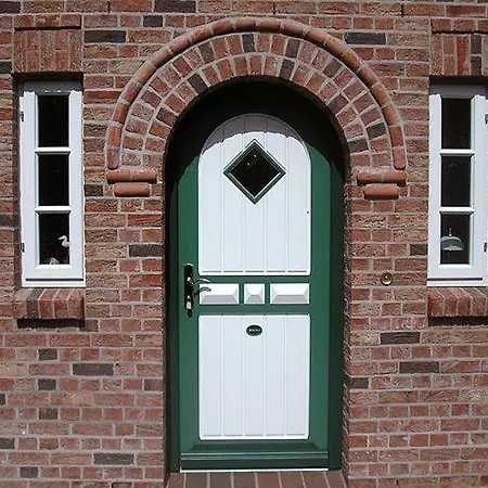 Feriehus Haus-Guating-2-302791 Niblum